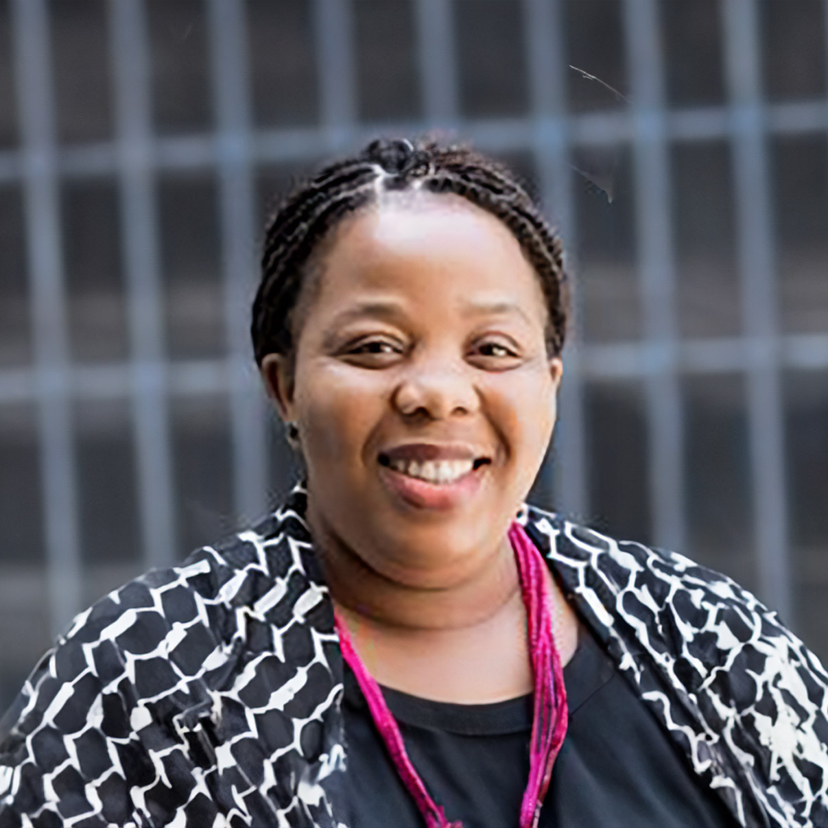 Lusanda Netshitenzhe